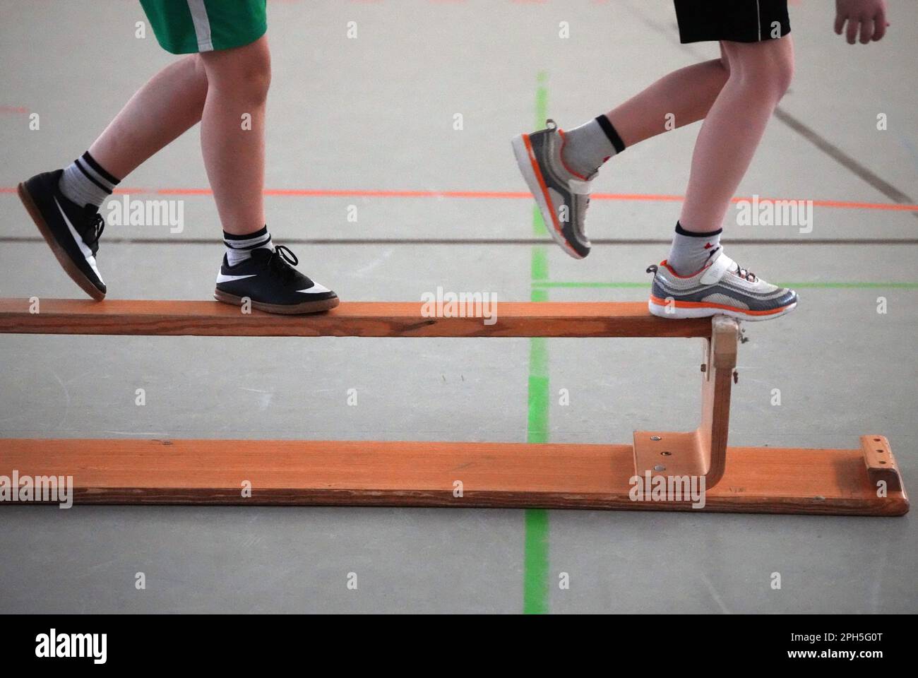 Berlin, Germany. 16th Mar, 2023. Pupils of the 5th grade at Berlin's ...