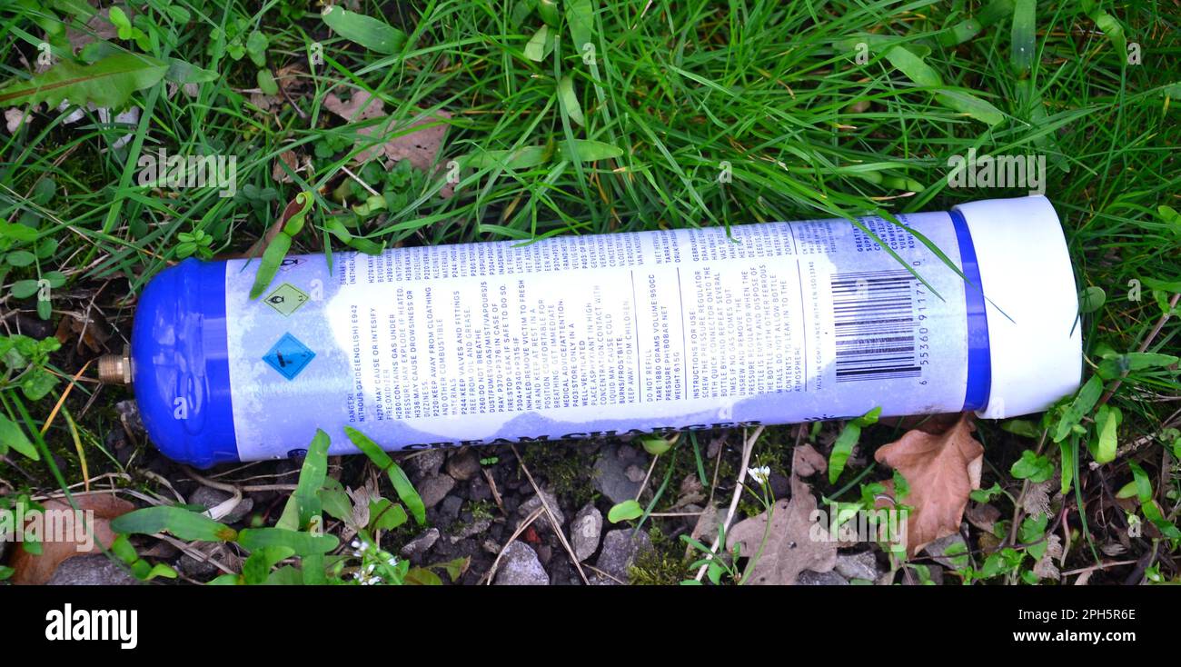 Cylinder filled with nitrous oxide hi-res stock photography and images ...