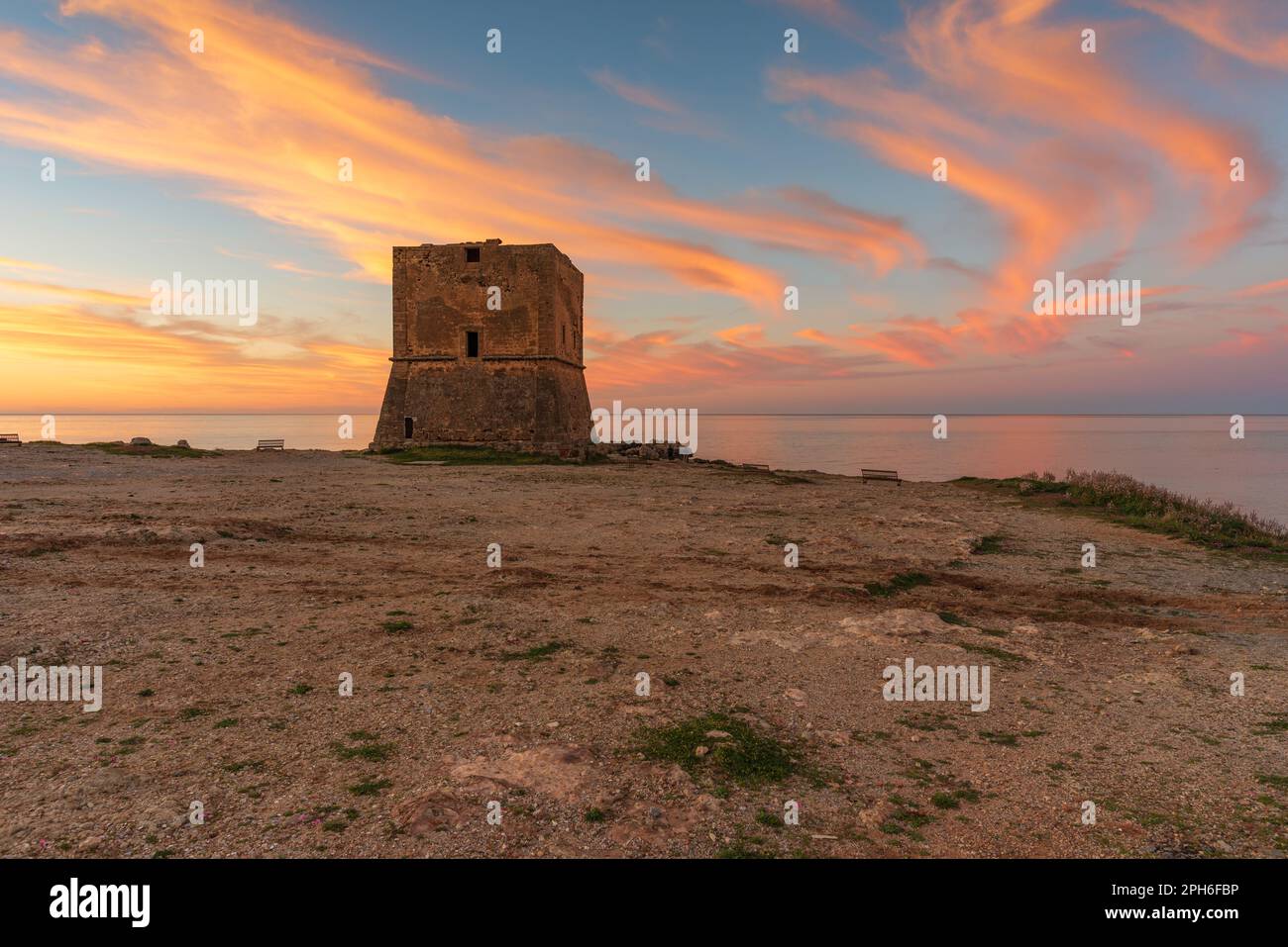 The Saracen tower of Pozzillo at dusk, Sicily Stock Photo