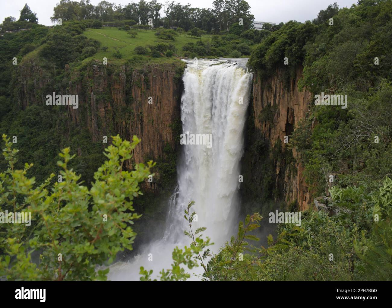 Howick falls waterfall on Umgeni river in Kzn midlands meander Stock Photo
