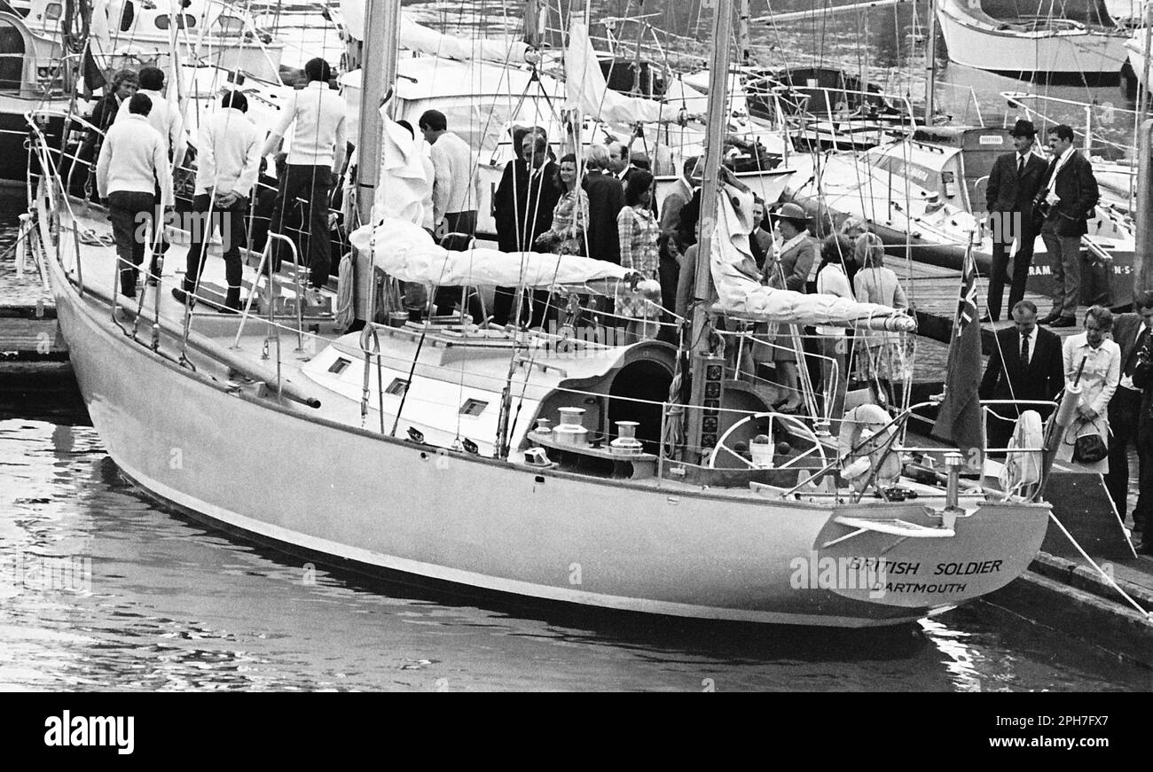 AJAXNETPHOTO. 31ST JULY, 1973. GOSPORT, ENGLAND. - BLYTH YACHT RENAMED - BRITISH STEEL, THE YACHT CHAY BLYTH SAILED 'WRONG WAY AROUND' THE WORLD IN 1971 WAS RENAMED BRITISH SOLDIER AT THE HORNET SAILING CENTRE BY WIFE OF FIELD MARSHALL GERALD CARVER, LADY CARVER. YACHT IS ARMY'S ENTRY FOR WHITBREAD ROUND THE WORLD RACE STARTING SEPTEMBER 8TH; IT RECENTLY COMPLETED A MAJOR REFIT AT GROVES & GUTTERIDGE LTD., AT COWES.I.O.W. PHOTO:JONATHAN EASTLAND/AJAX REF:73317 GR 1 (LOG 7350) Stock Photo