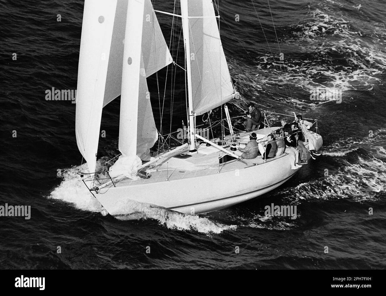 AJAXNETPHOTO. 16TH JUNE, 1979. CHANNEL, ENGLAND. - CONTESSA YACHTS FLYER - JEREMY ROGERS OF LYMINGTON BUILT ECLIPSE DURING THE ANNUAL ROUND THE ISLAND RACE. PHOTO:JONATHAN EASTLAND/AJAX REF:MX340 222904 42 Stock Photo