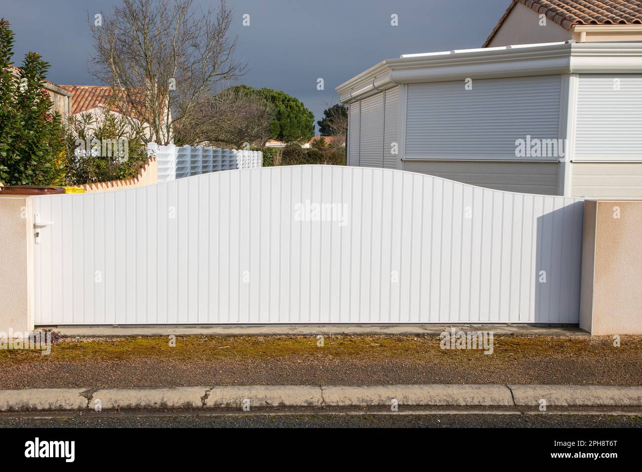 Plastic door gate 2025