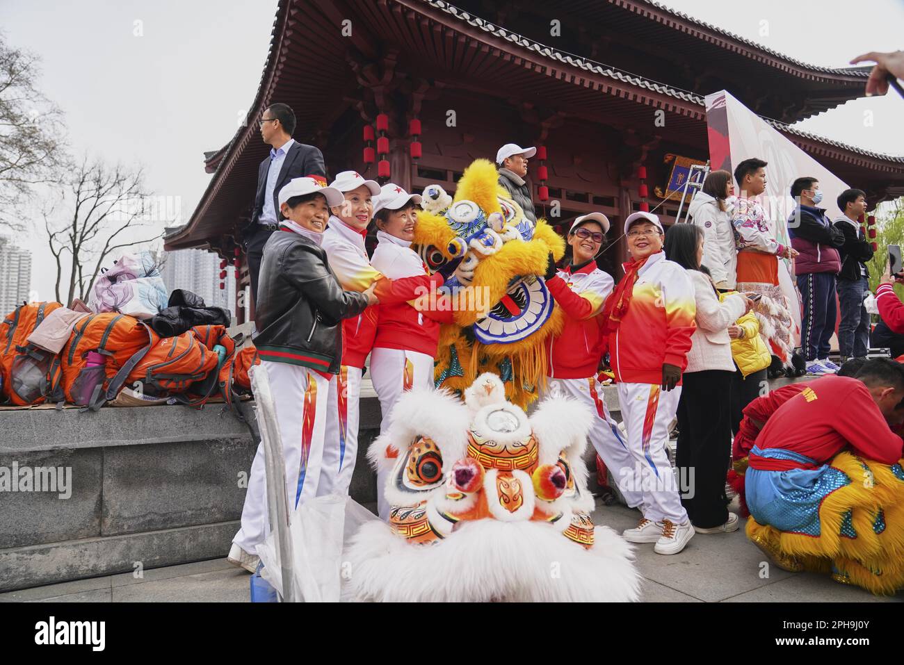 The First Dragon and Lion Dance Invitational Competition and Fitness
