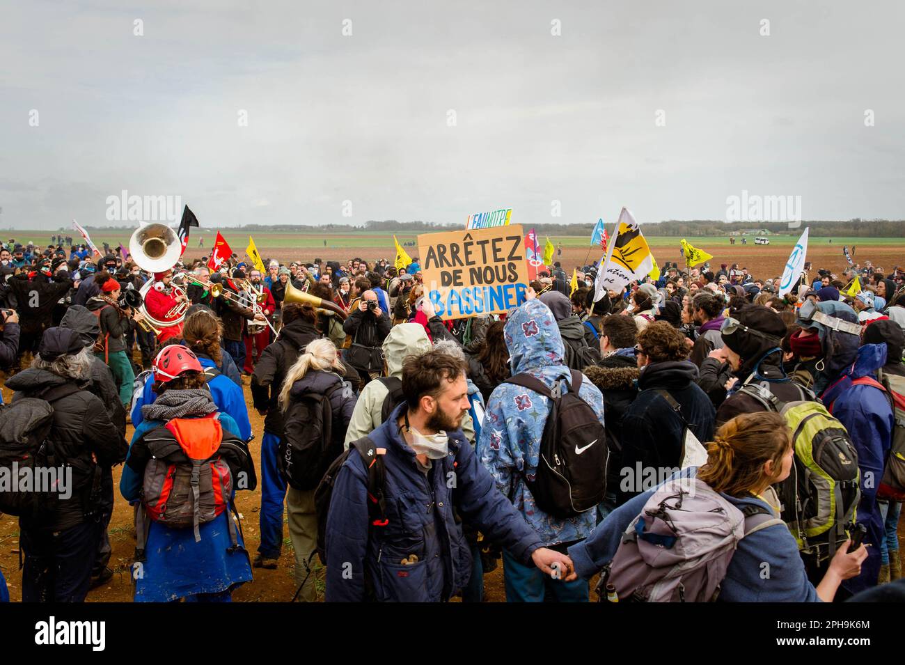 Sainte Soline, France. 25th Mar, 2023. Violent protest against Mega