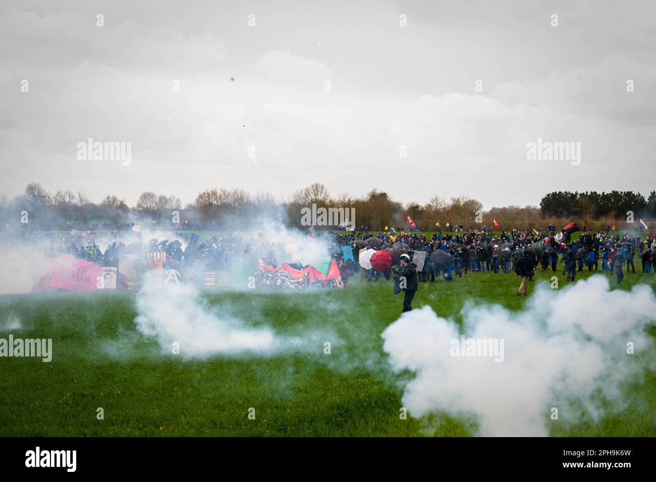 Sainte Soline, France. 25th Mar, 2023. Violent protest against Mega