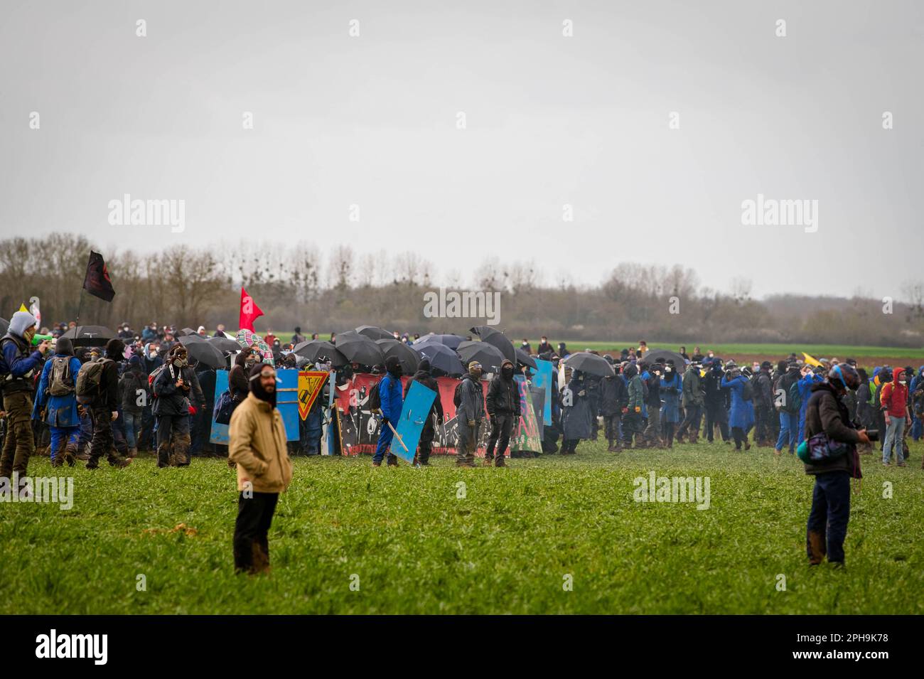 Sainte Soline, France. 25th Mar, 2023. Violent protest against Mega