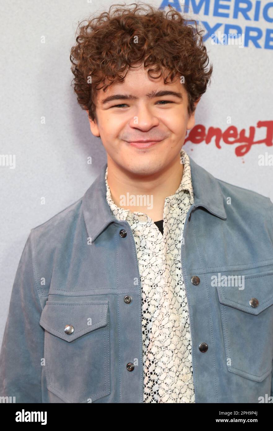New York, NY, USA. 26th Mar, 2023. Gaten Matarazzo Arrives For The