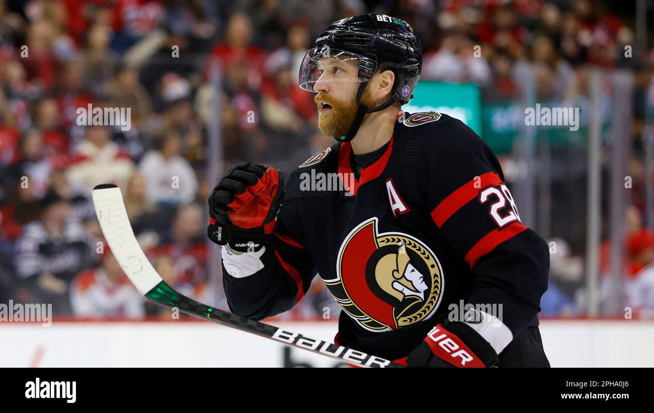 Ottawa Senators right wing Claude Giroux (28) during the second period ...
