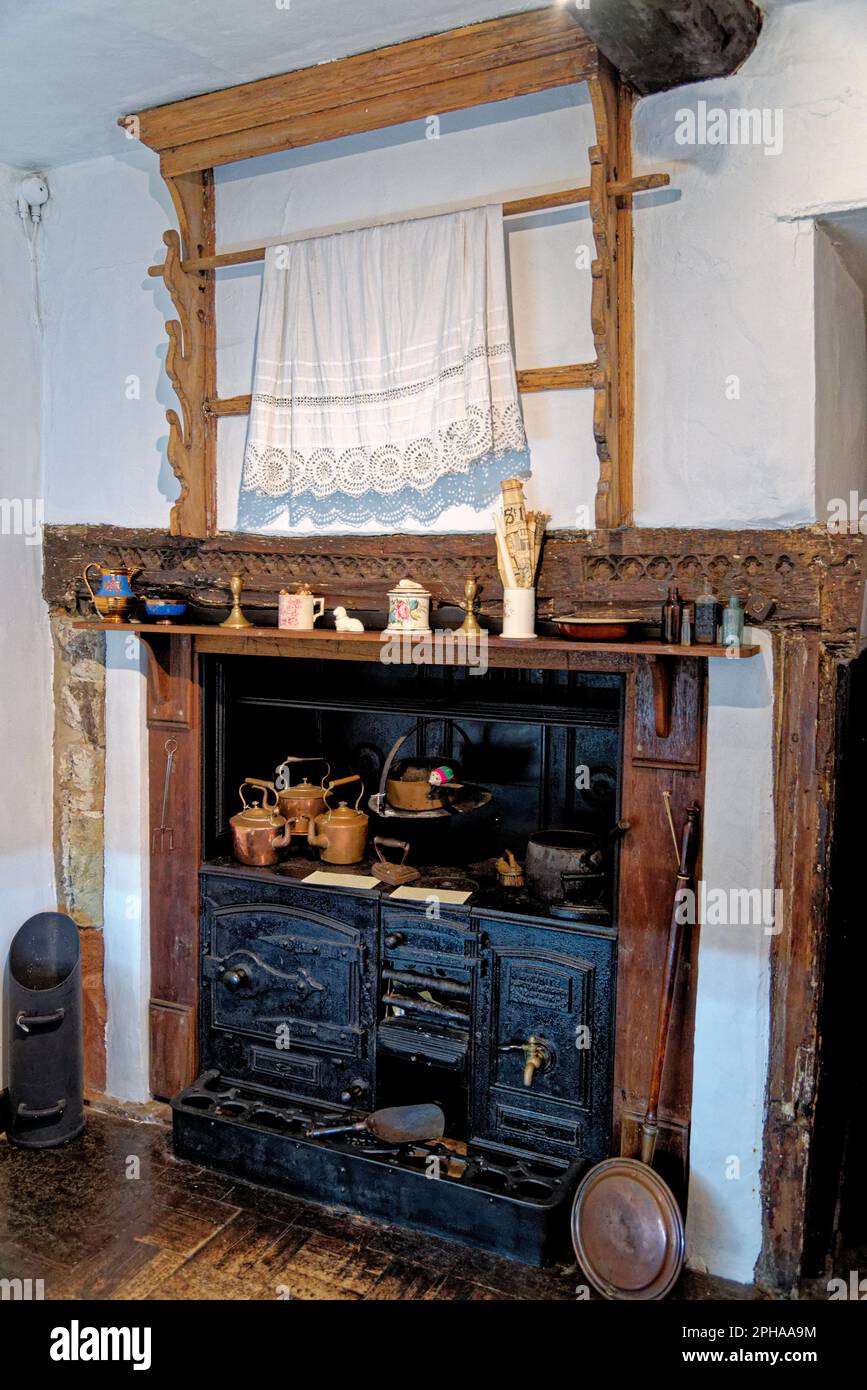 Victorian kitchen at Tudor House Museum Worcester, Worcestershire, England, United Kingdom - 28th of January 2023 Stock Photo