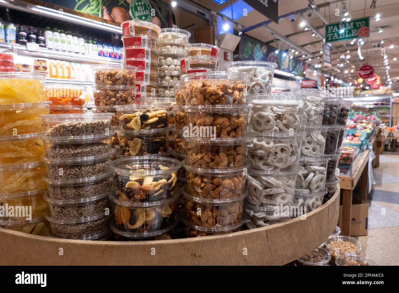 The market at Grand Central terminal features kiosks of fruits