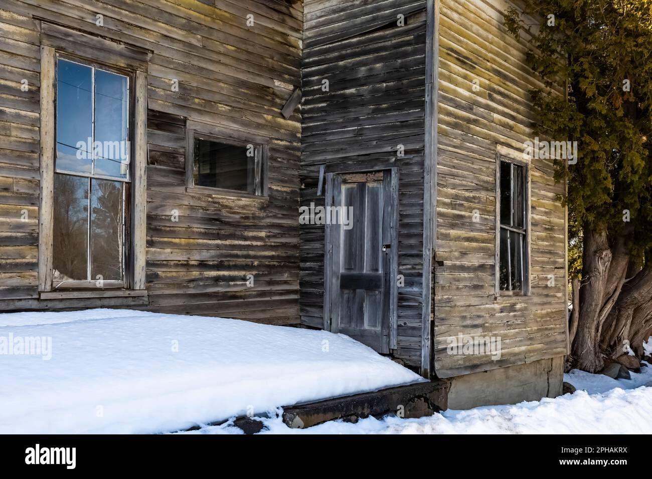 Old ghost town building in the village of Michigamme in the Upper Peninsula, Michigan, USA [No property release; editorial licensing only] Stock Photo