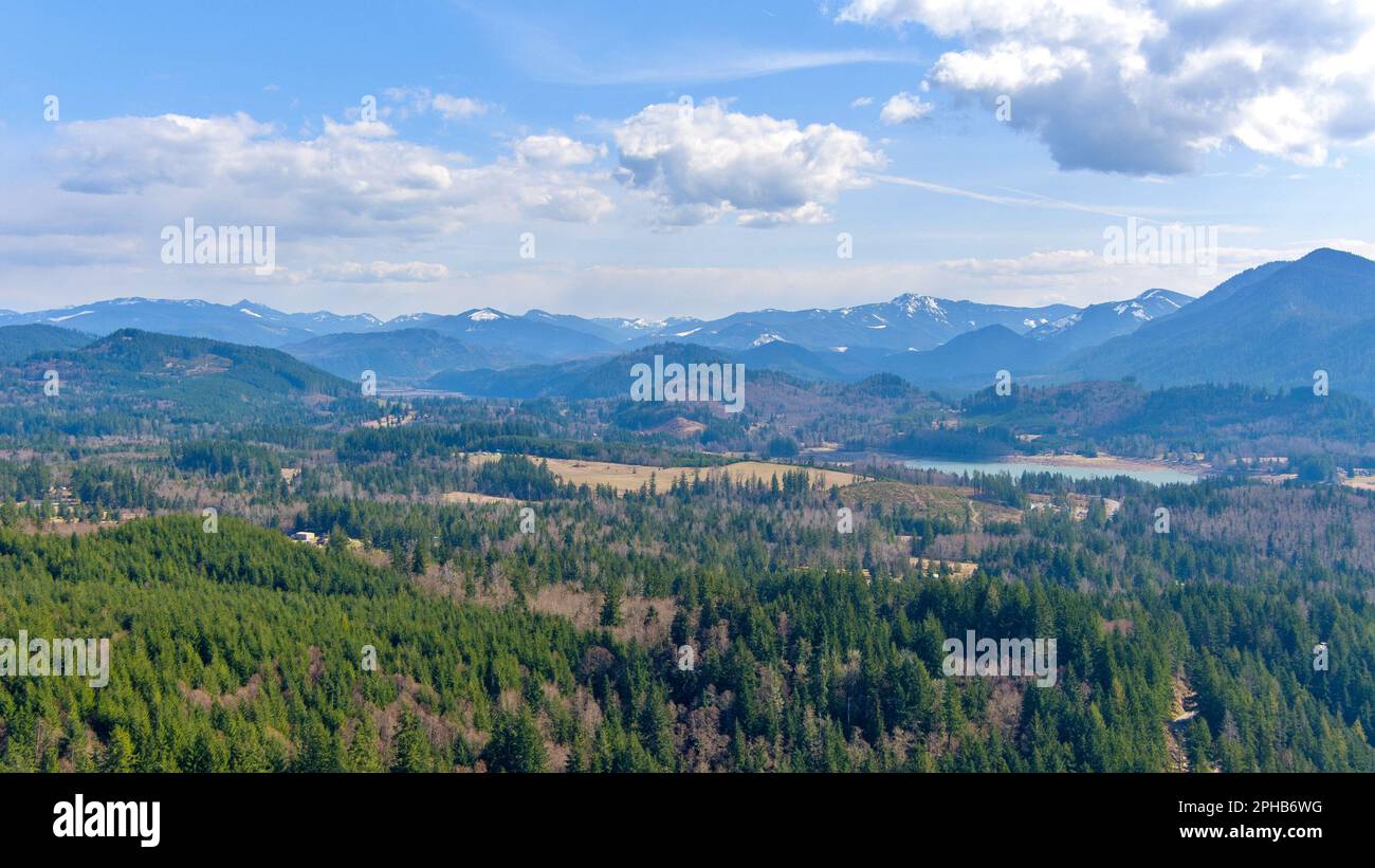 The Cascade Mountains of Washington State Stock Photo Alamy