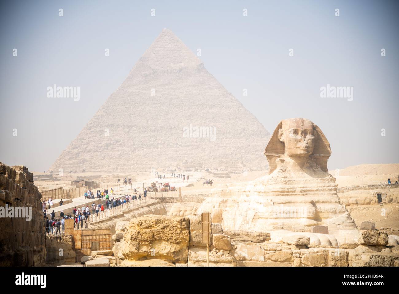 A view of the Great Sphinx and Pyramids of Giza in Egypt Stock Photo ...