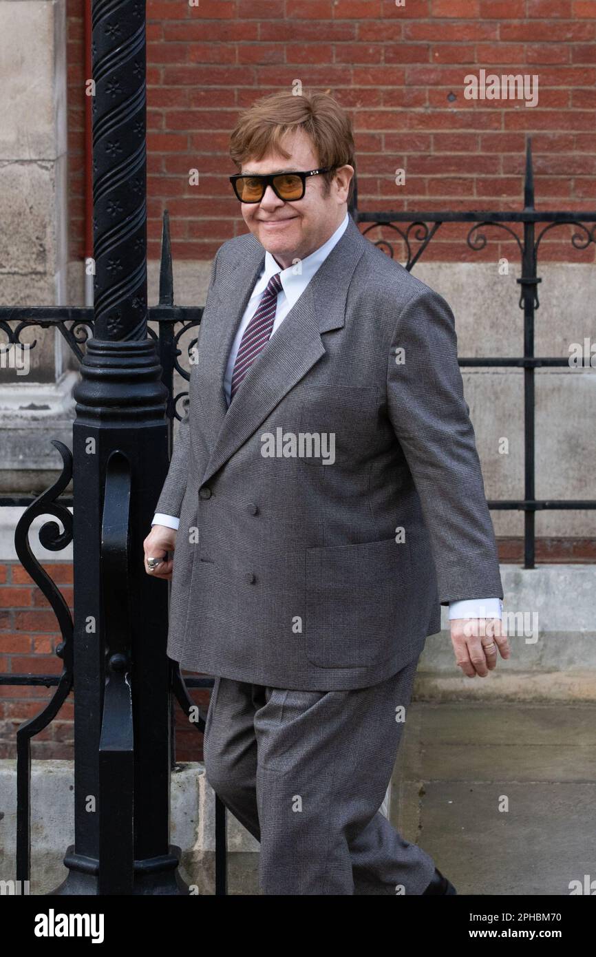 London, UK. 27th Mar, 2023. 27th March 2023, London, Sir Elton John leaves the Royal Courts of Justice, Britain's High Court in London, after a hearing claim over allegations of unlawful information gathering brought against publisher Associated Newspaper Limited (ANL). Sir Elton John is sueing ANL alongside Prince Harry, David Furnish, Liz Hurley, Sadie Frost, Former Liberal Democrat MP Sir Simon Hughes and Baroness Doreen Lawerence. Credit: Lucy North/Alamy Live News Stock Photo