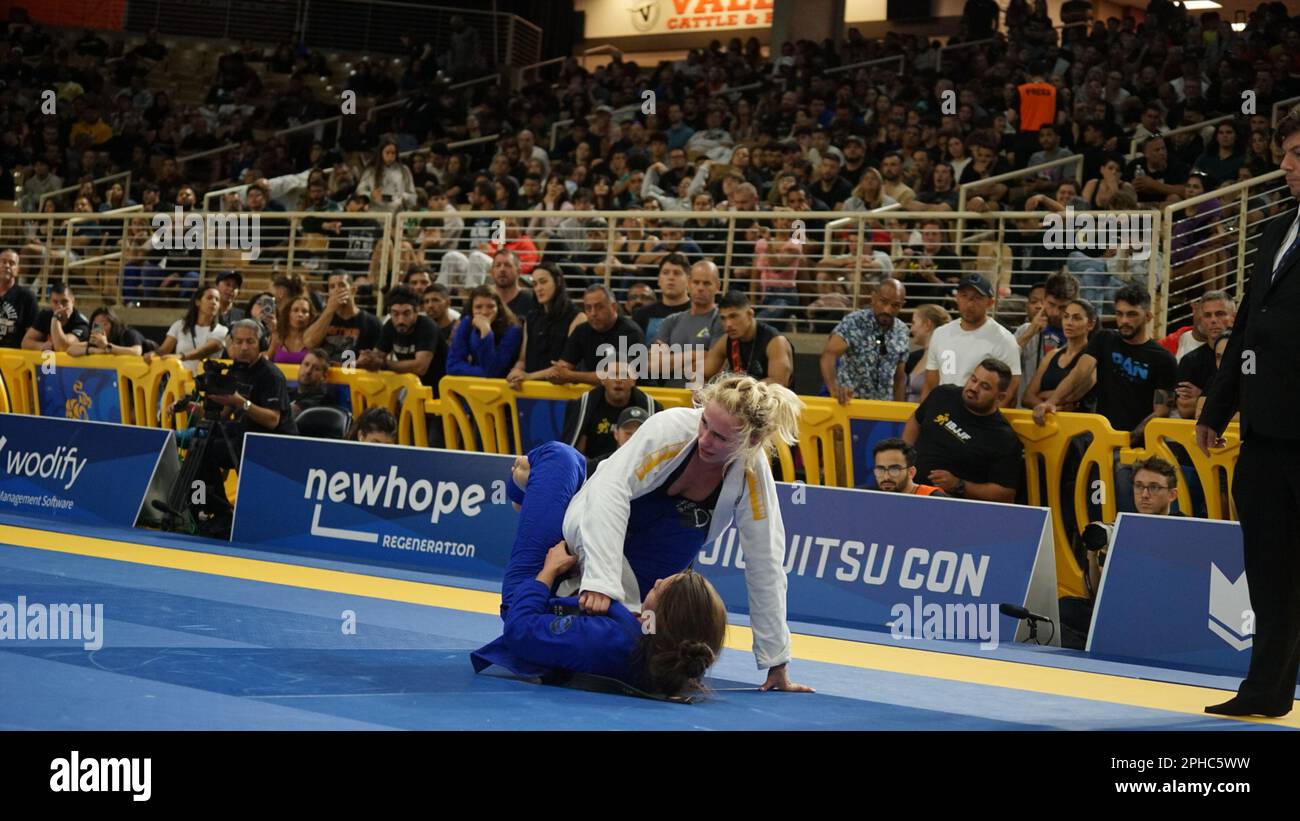 March 26, 2023, Orlando, FL, USA: ORLANDO, FLORIDA - MARCH 26: Ana Carolina  Vieira Srour (Aviv Jiu-Jitsu) def. Amy Scot Campo (Zenith BJJ) via  advantages (3-1)during IBJJF PAN AMS 2023 Finals at