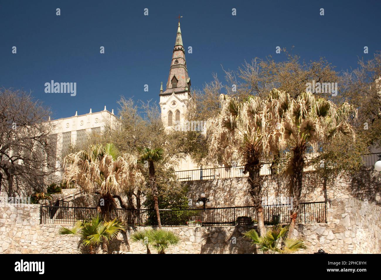 Tower life building san antonio hi-res stock photography and images - Alamy