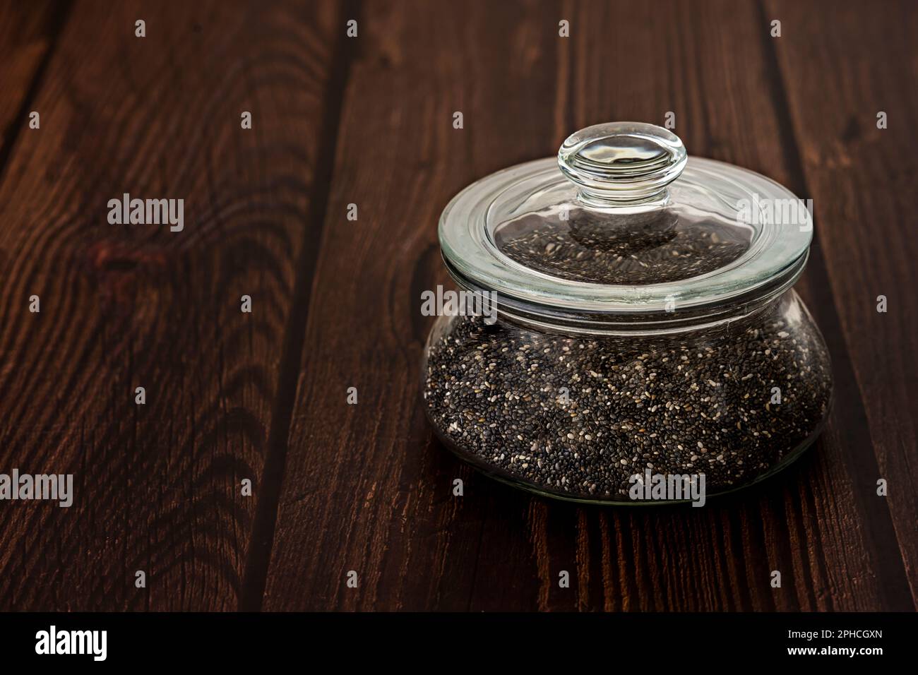 Chia seeds contain many nutrients such as proteins, calcium, boron (a