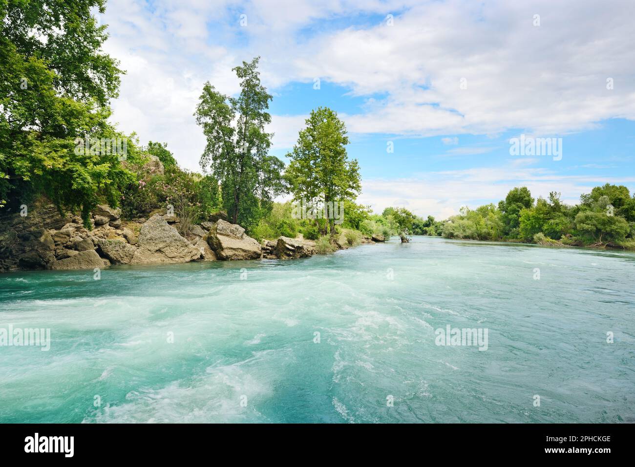 River lake water coast hi-res stock photography and images - Alamy