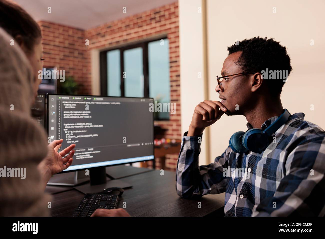 Tech enginners hi-res stock photography and images - Alamy