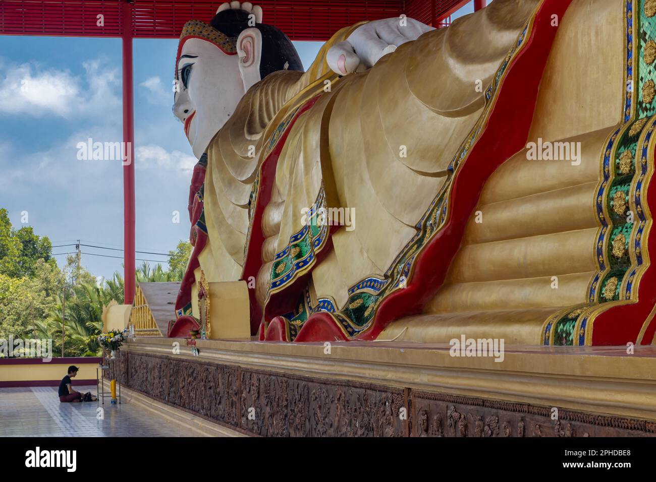 A reclining Buddha in a Buddhist temple, Thailand Stock Photo - Alamy