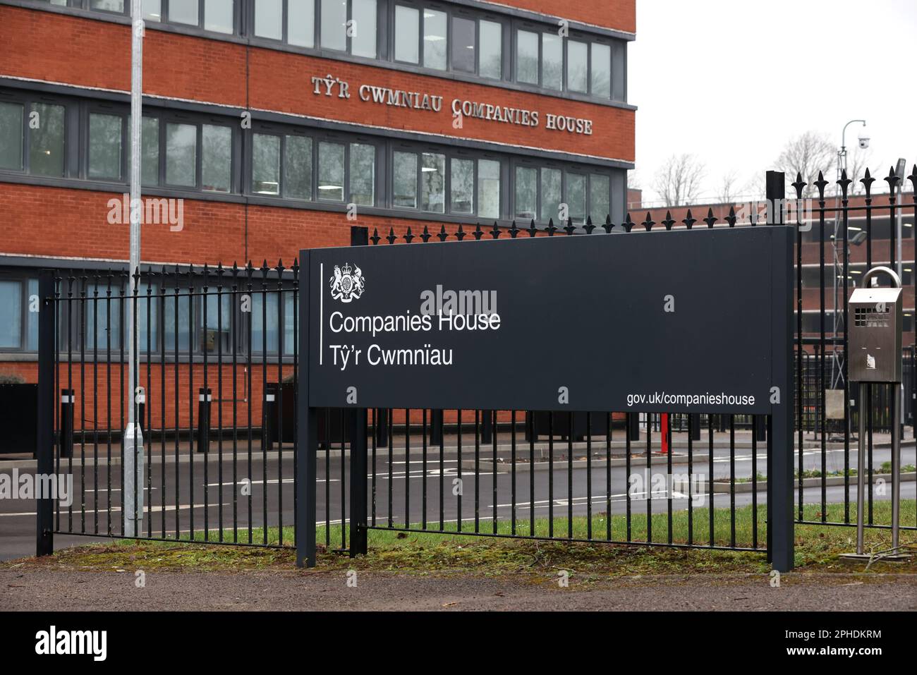 Companies House Building Cardiff Hi res Stock Photography And Images companies-house-building-cardiff-hi-res-stock-photography-and-images