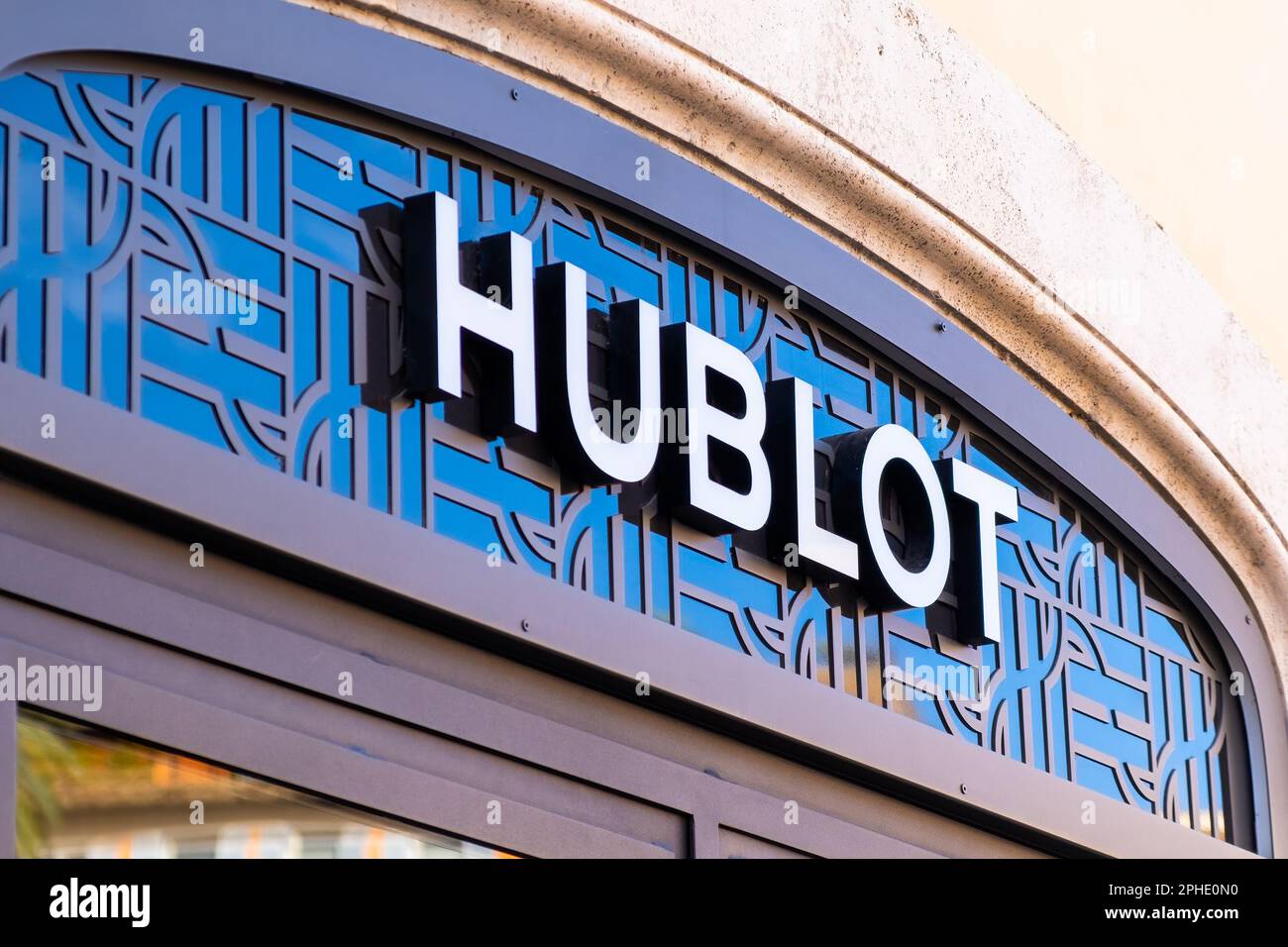 Hublot shop hi res stock photography and images Alamy