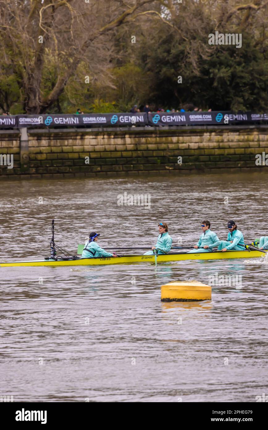 Oxford Cambridge Boat Race 2023 Stock Photo Alamy