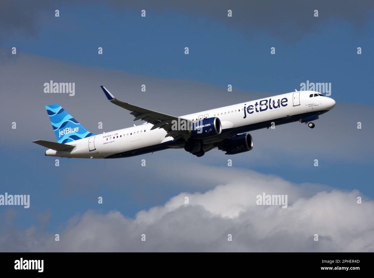 An A321-271NX of Jetblue Airways departs London Gatwick Airport Stock Photo