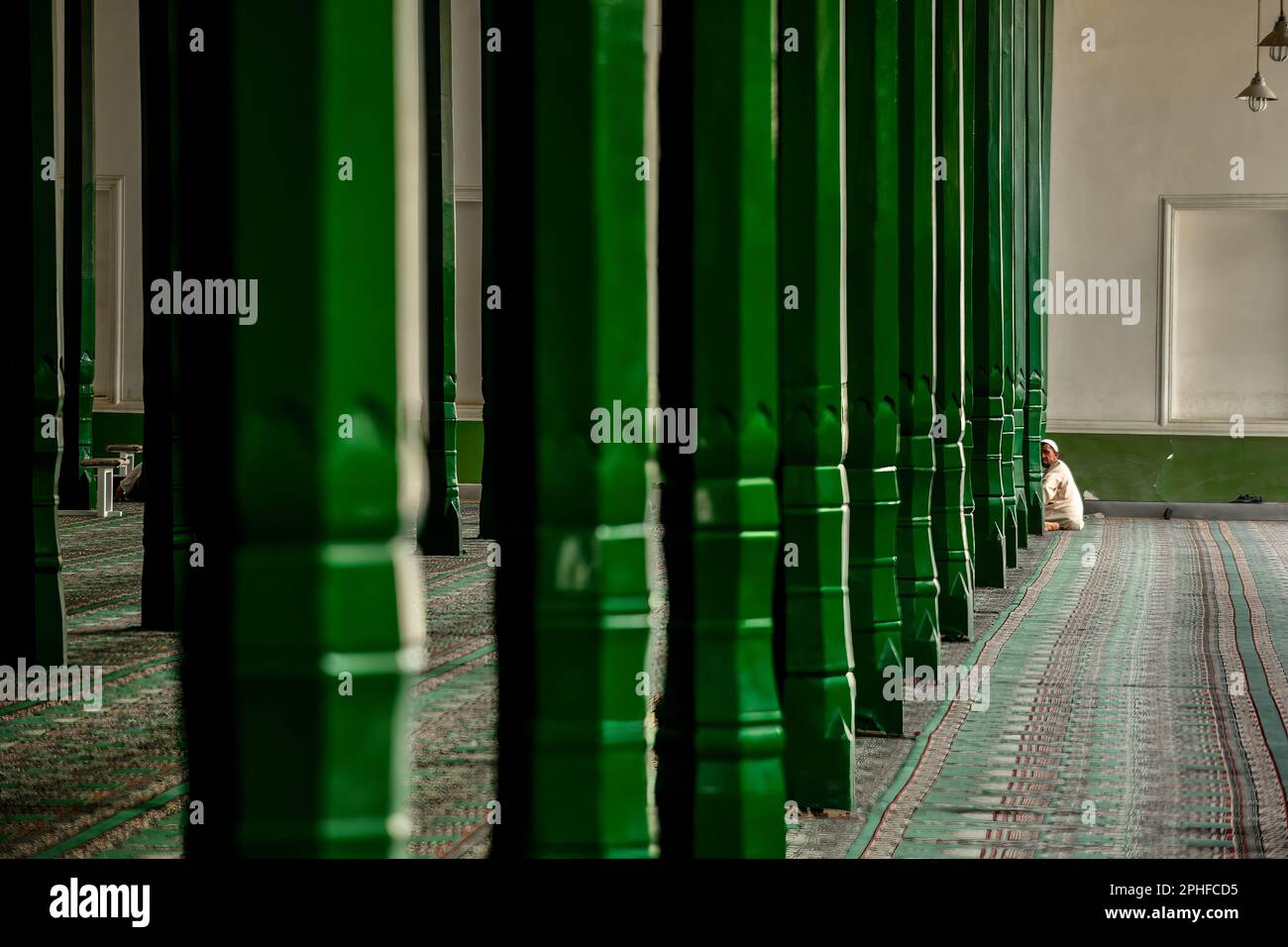 Id Kah Mosque is located in Kashgar, Xinjiang, China, and is the largest mosque in Xinjiang Stock Photo