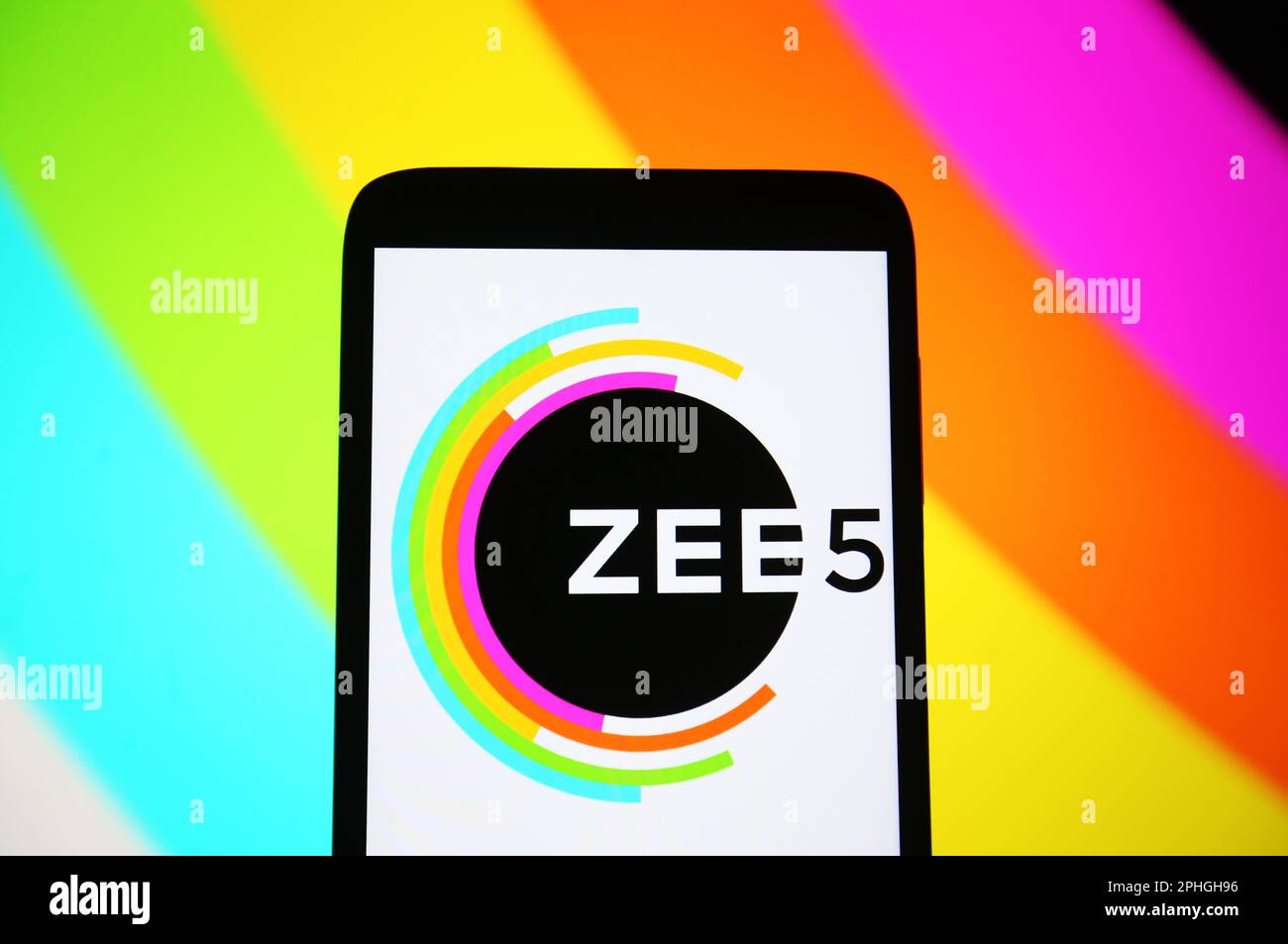 Zee5 hi res stock photography and images Alamy