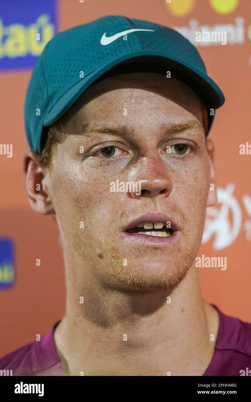 Miami Gardens, Florida, USA. 28th Mar, 2023. Jannick Sinner (ITA) speaks to the media after defeating Andrey Rublev in the 4th round of men's singles on Day 9 at the Miami Open presented by Itau at Hard Rock Stadium. (Credit Image: © Debby Wong/ZUMA Press Wire) EDITORIAL USAGE ONLY! Not for Commercial USAGE! Stock Photo
