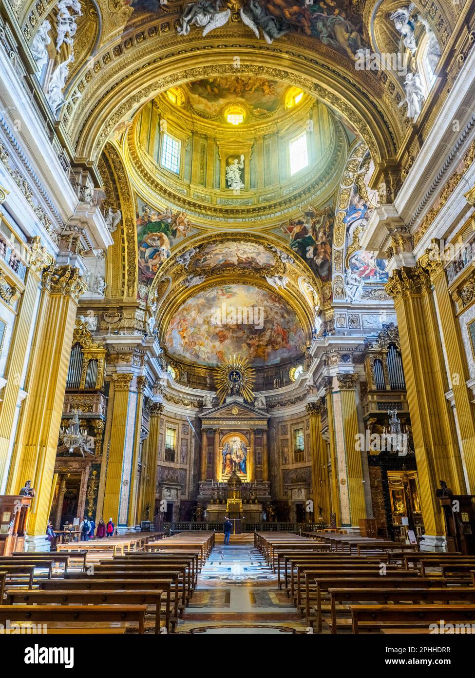 Central nave in the Church of Jesus - Rome, Italy Stock Photo - Alamy