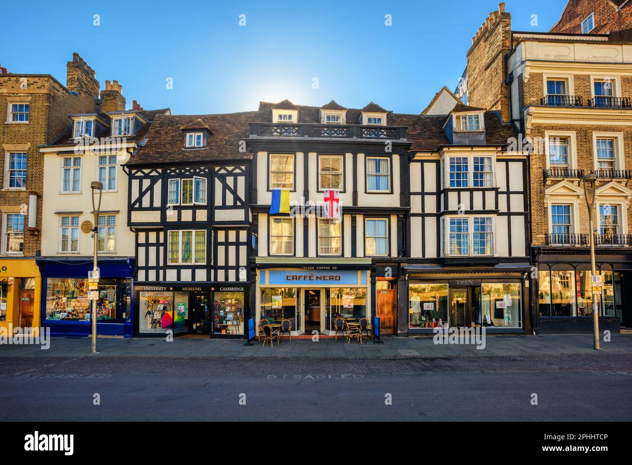 Cambridge, England - 16 July 2022: Picturesque historic houses in the city center of Cambridge, England. Cambridge is a medieval town and a popular tr Stock Photo