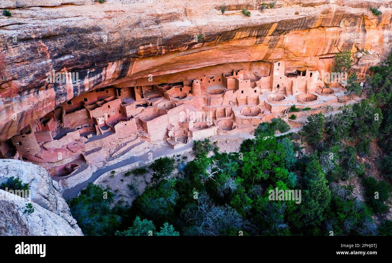 Ancient Native Cliff Dwelling. Cliff Palace, Mesa Verde National Park, Colorado Stock Photo