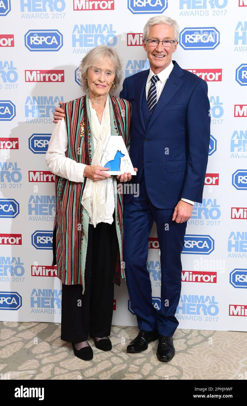 File photo dated 07/09/17 of Virginia McKenna, winner of the Lifetime Achievement award at The Animal Hero Awards presented by Paul O'Grady, at the Grosvenor House Hotel, London. TV presenter and comedian Paul O'Grady has died at the age of 67, his partner Andre Portasio has said. The TV star, also known for his drag queen persona Lily Savage, died 'unexpectedly but peacefully' on Tuesday evening, a statement shared with the PA news agency via a representative said. Issue date: Wednesday March 29, 2023. Stock Photo
