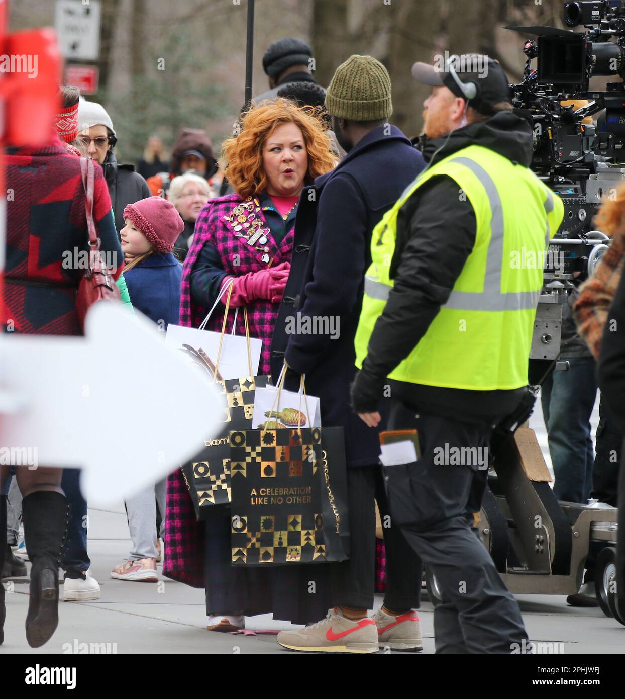 New York USA. 28th Mar 2023. Actress Melissa McCarthy filming a