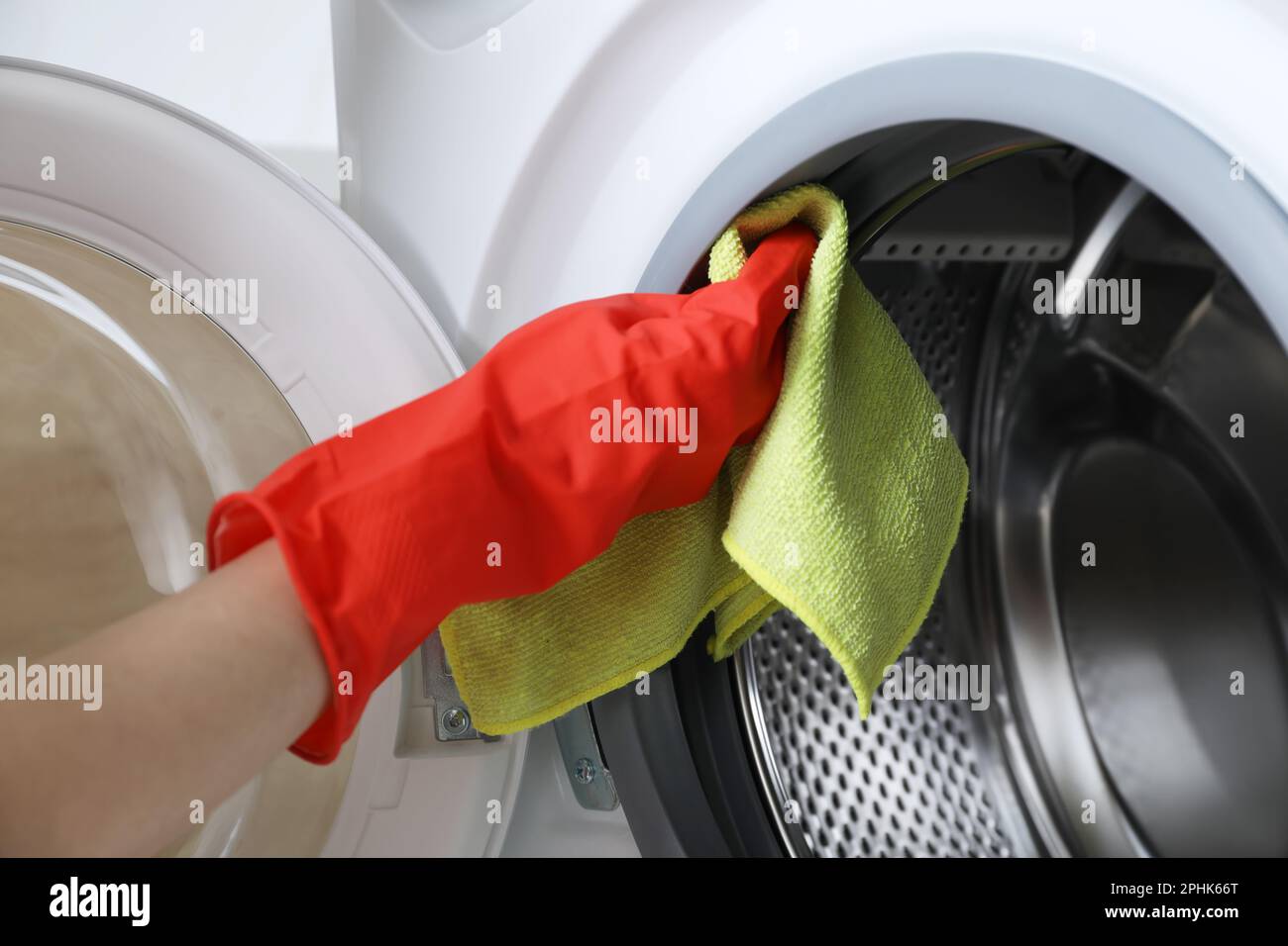 Wipe washing machine hi-res stock photography and images - Alamy