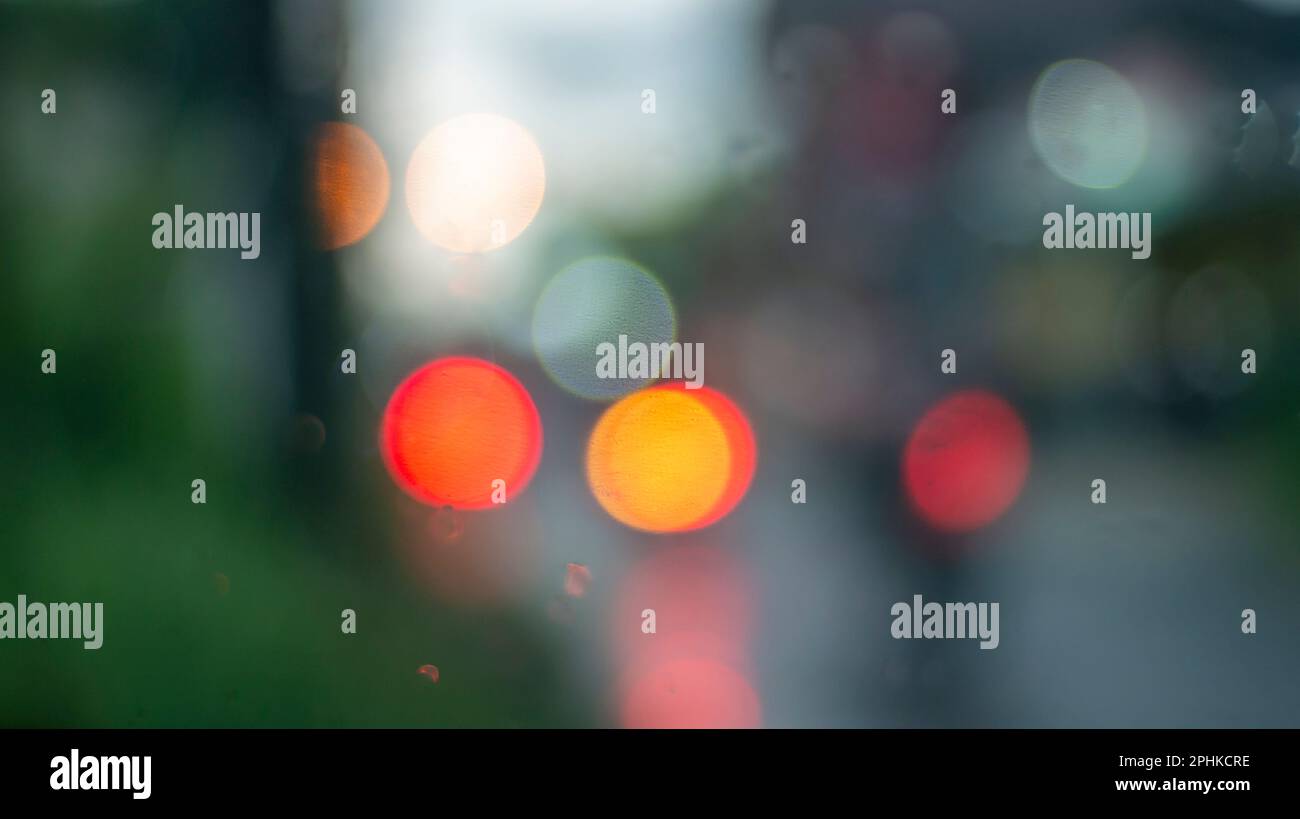 Defocused urban scene retro hi-res stock photography and images - Alamy