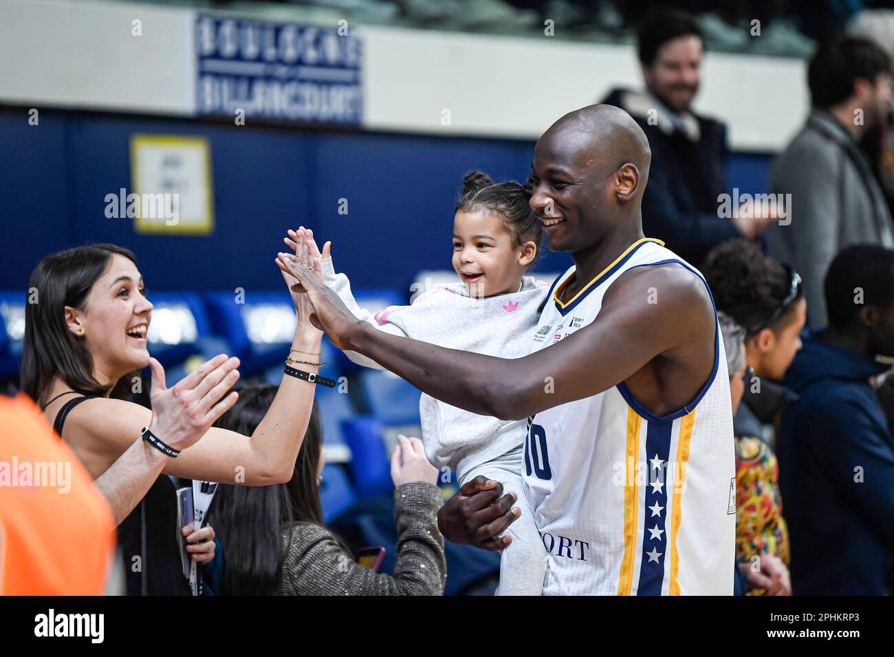 Paris, France. 28th Mar, 2023. Bandja Sy and his daughter during the French  championship, Betclic elite basketball match between Le Mans Sarthe Basket  (MSB) and Metropolitans 92 (Mets or Boulogne-Levallois) on March