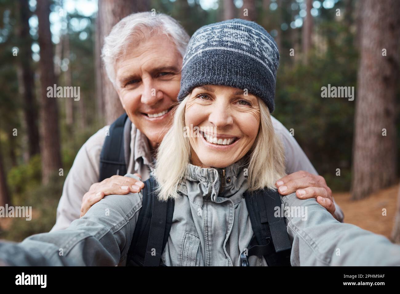 Fitness selfie senior man hi-res stock photography and images - Alamy