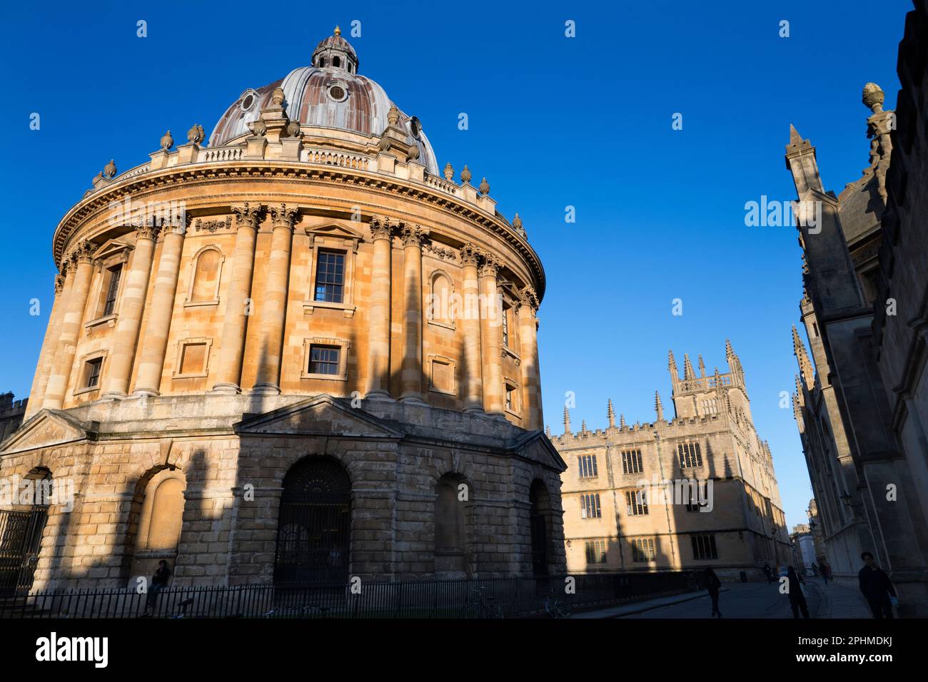 Radcliffe Square lies at the heart of historic Oxford. Centrestage is