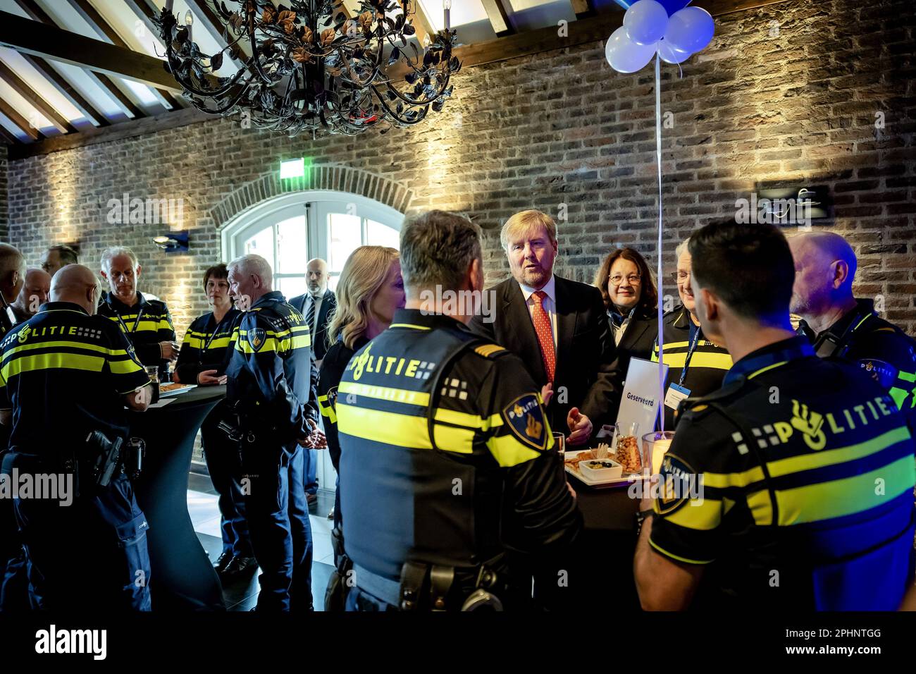 politiewerk-hi-res-stock-photography-and-images-alamy