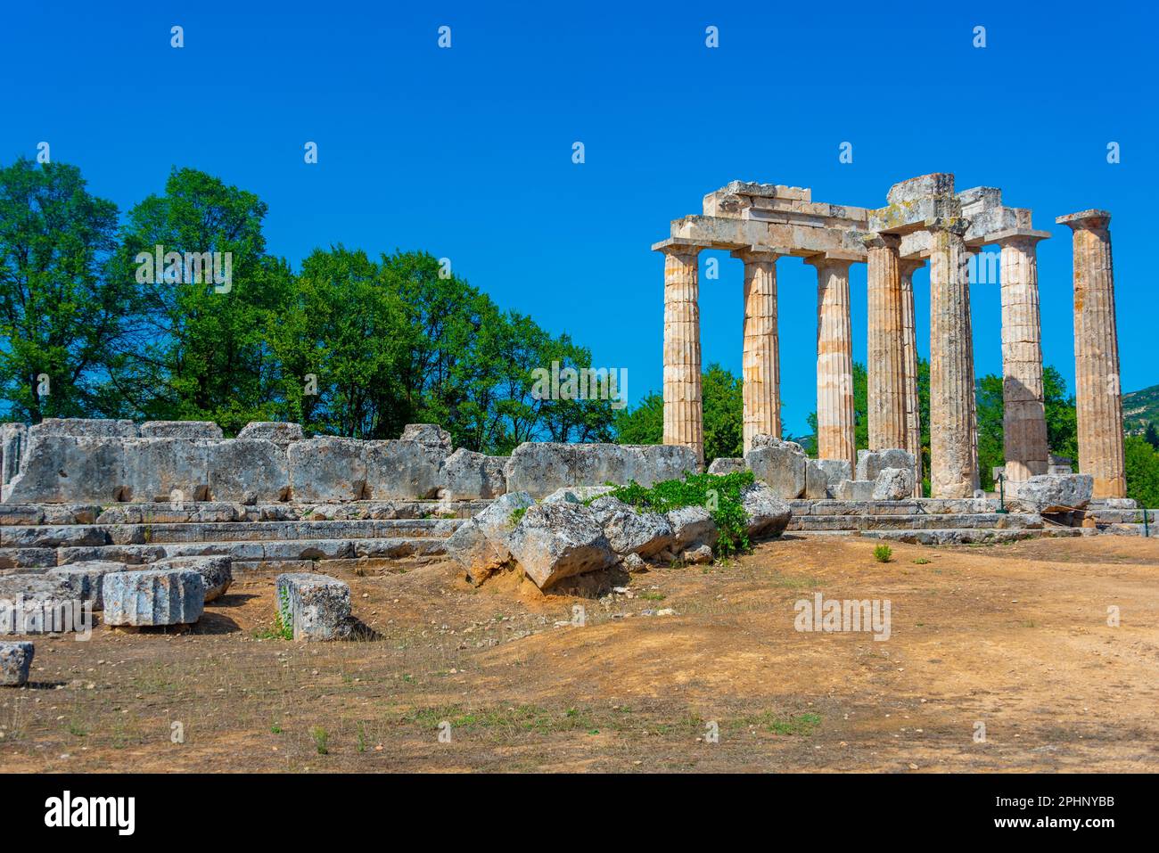 ruins-of-temple-of-zeus-at-ancient-nemea-complex-in-greece-stock-photo