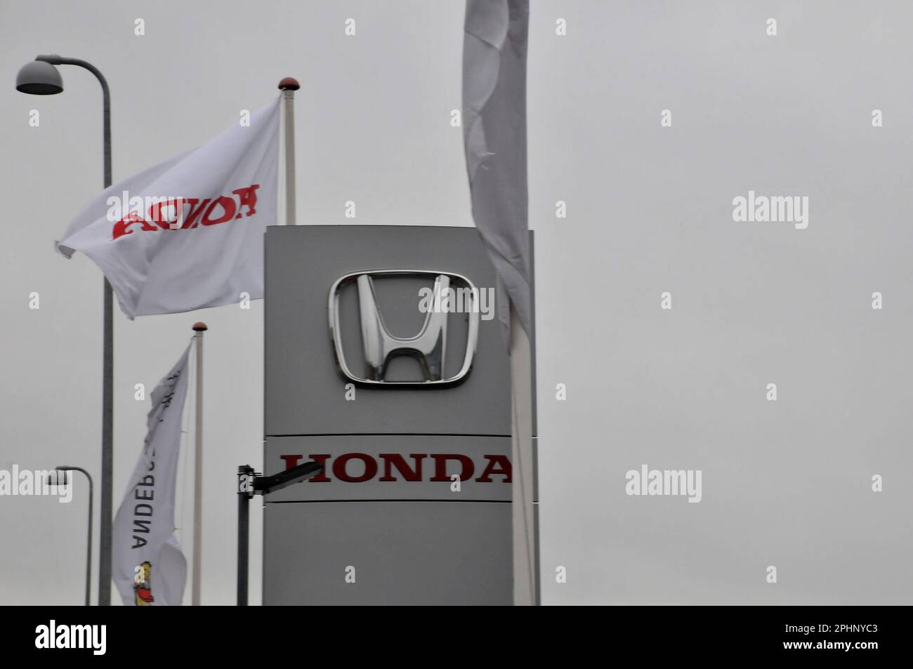 Honda vehicle dealer hires stock photography and images Alamy