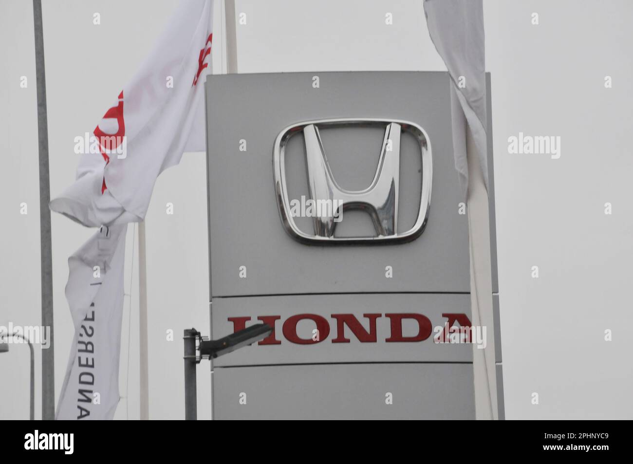 Honda vehicle dealer hires stock photography and images Alamy