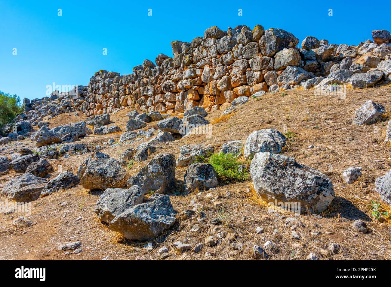 Tiryns is a Mycenaean archaeological site in Argolis in the Peloponnese ...