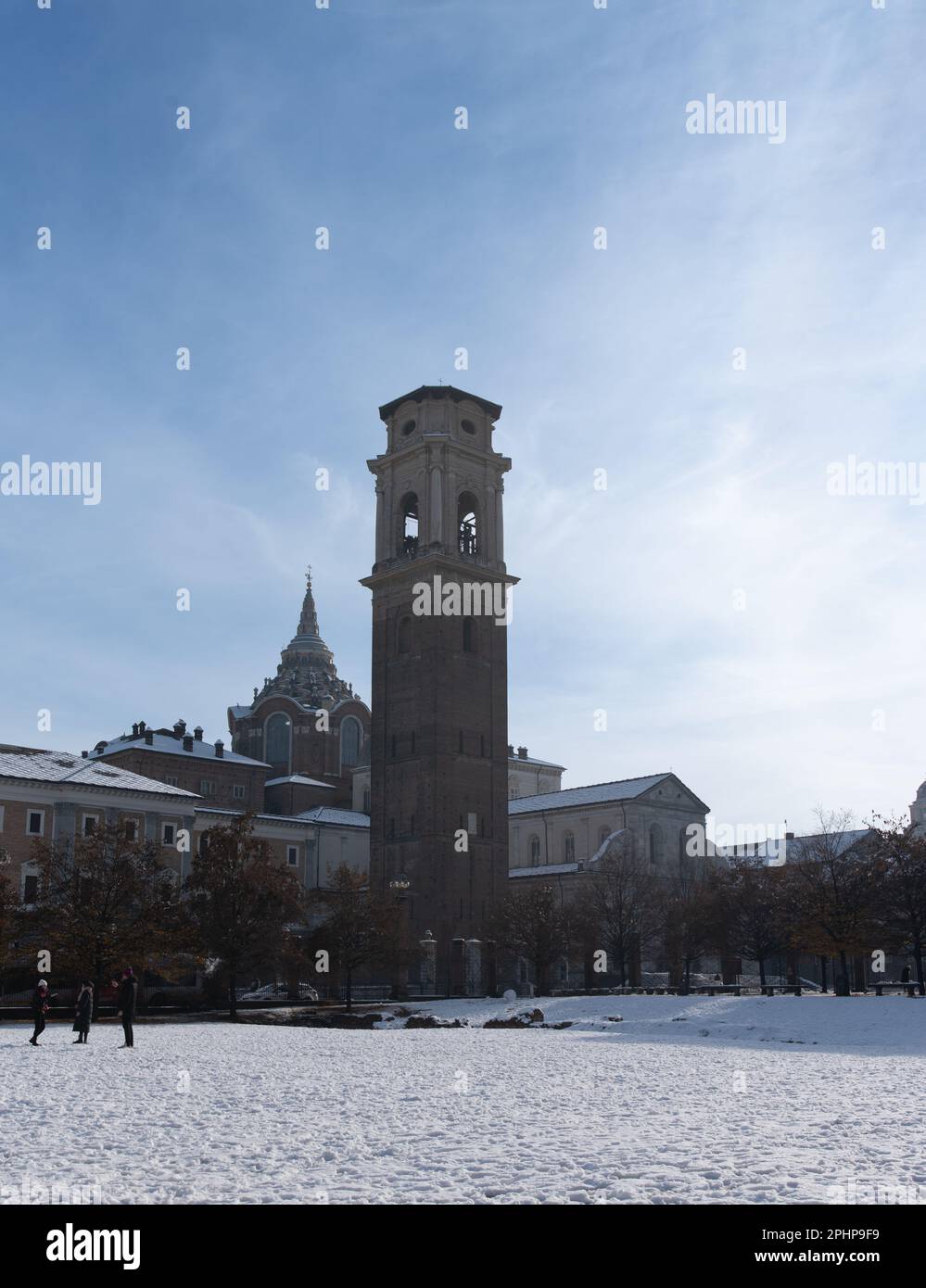 Torino E Il Suo Duomo Dopo La Nevicata Stock Photo Alamy Torino E Il Suo Duomo Dopo La Nevicata Stock Photo Alamy
