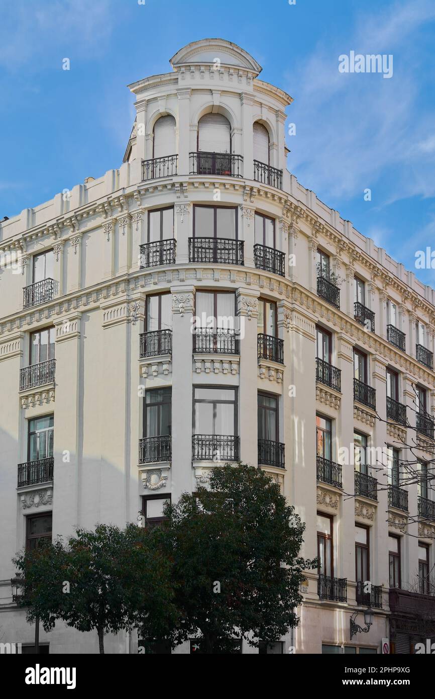 Facade of a high standing residential building in Madrid Stock Photo ...