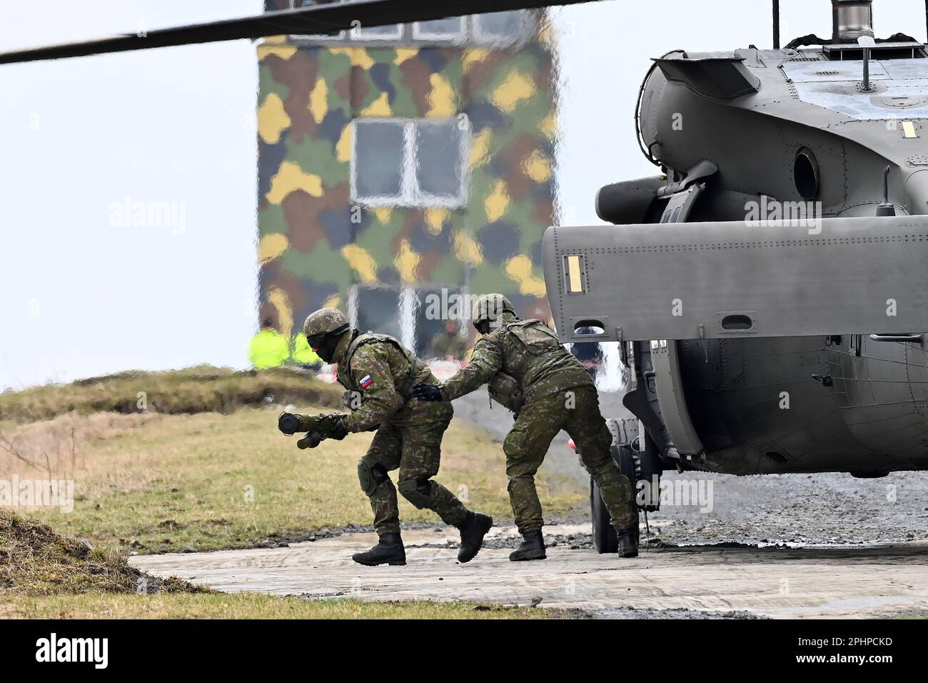 Brezina, Czech Republic. 29th Mar, 2023. Czech and Slovak troops are ...